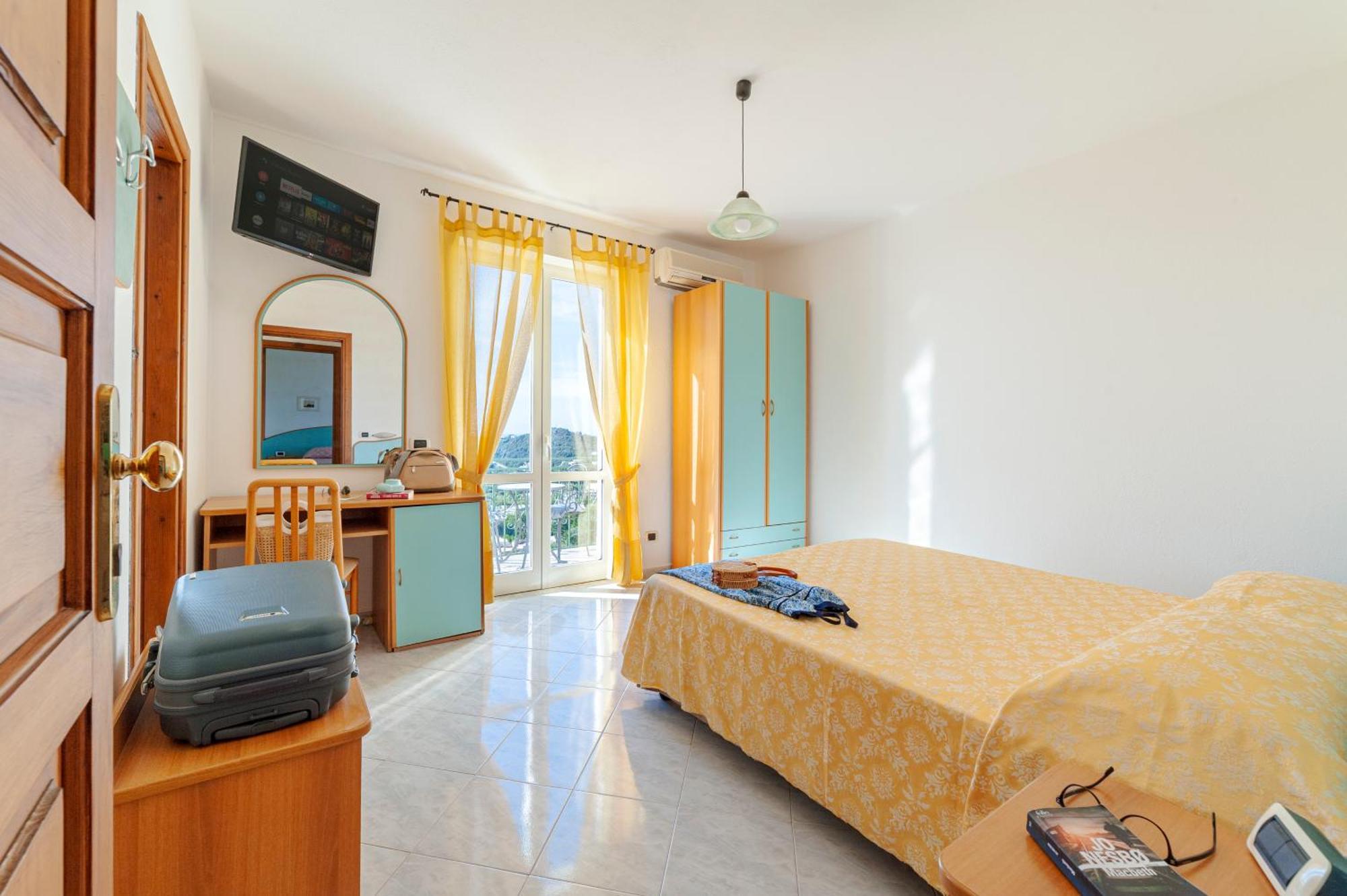 Poggio Del Sole Otel Forio di Ischia Dış mekan fotoğraf